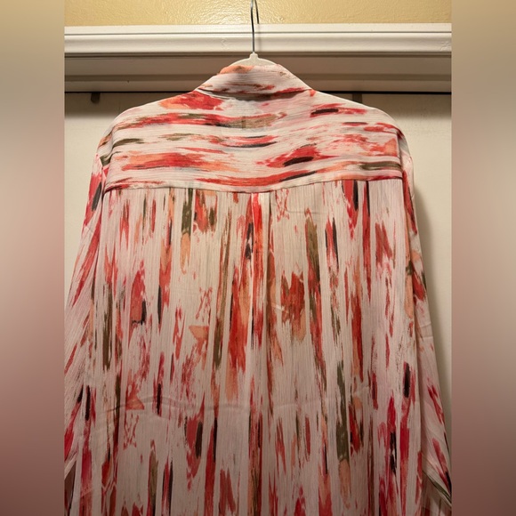 DKNY Women’s Sheer Abstract Chiffon Red and White Patterned Shirt Size L - Picture 4 of 9